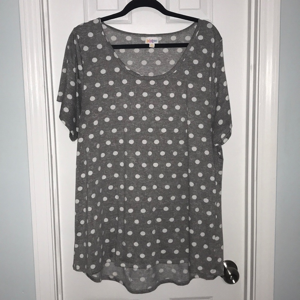 Lularoe plus size Classic Tee